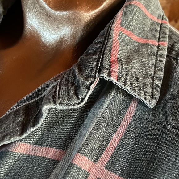 Standard Grace Plaid Button Down Shirt - Picture 8 of 12